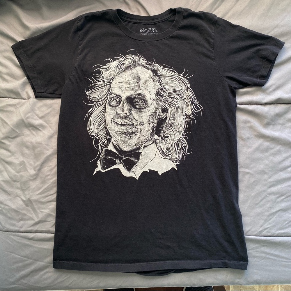 Michael Keaton as Beetlejuice Portrait Art Tee